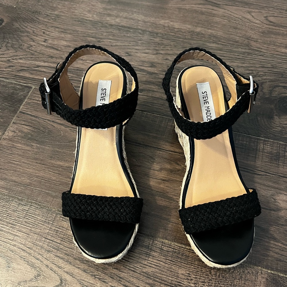 Steve Madden wedge